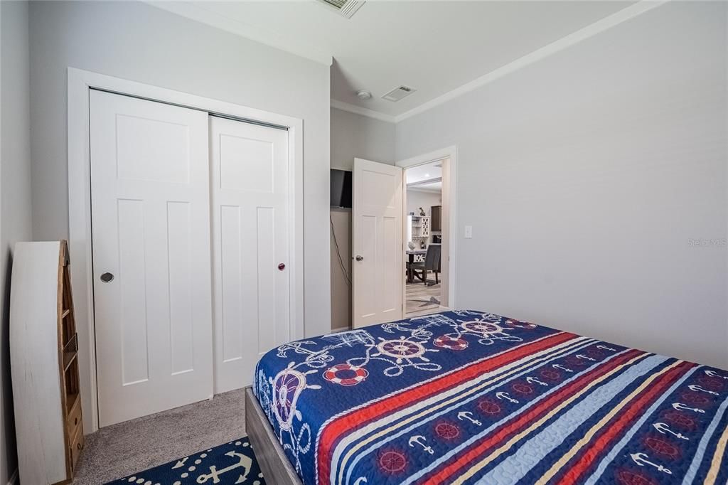 En Venta: $297,900 (3 camas, 2 baños, 1135 Pies cuadrados)