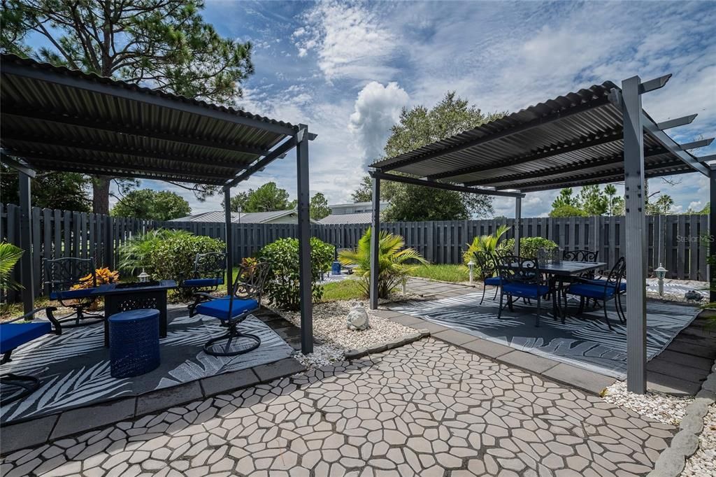 En Venta: $297,900 (3 camas, 2 baños, 1135 Pies cuadrados)