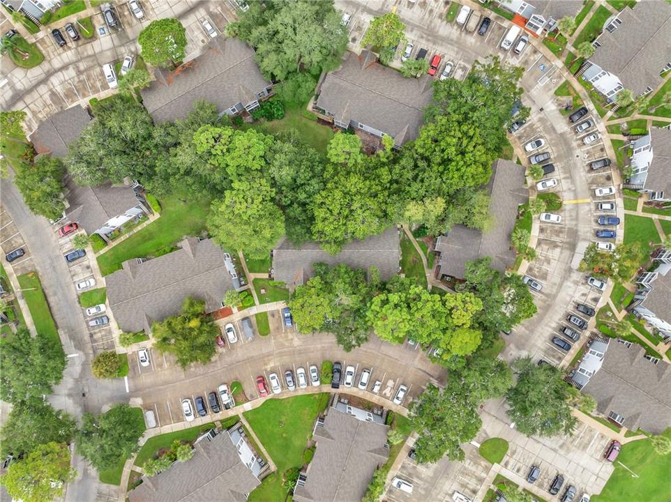 На продажу: $170,000 (2 спален, 2 ванн, 910 Квадратных фут)