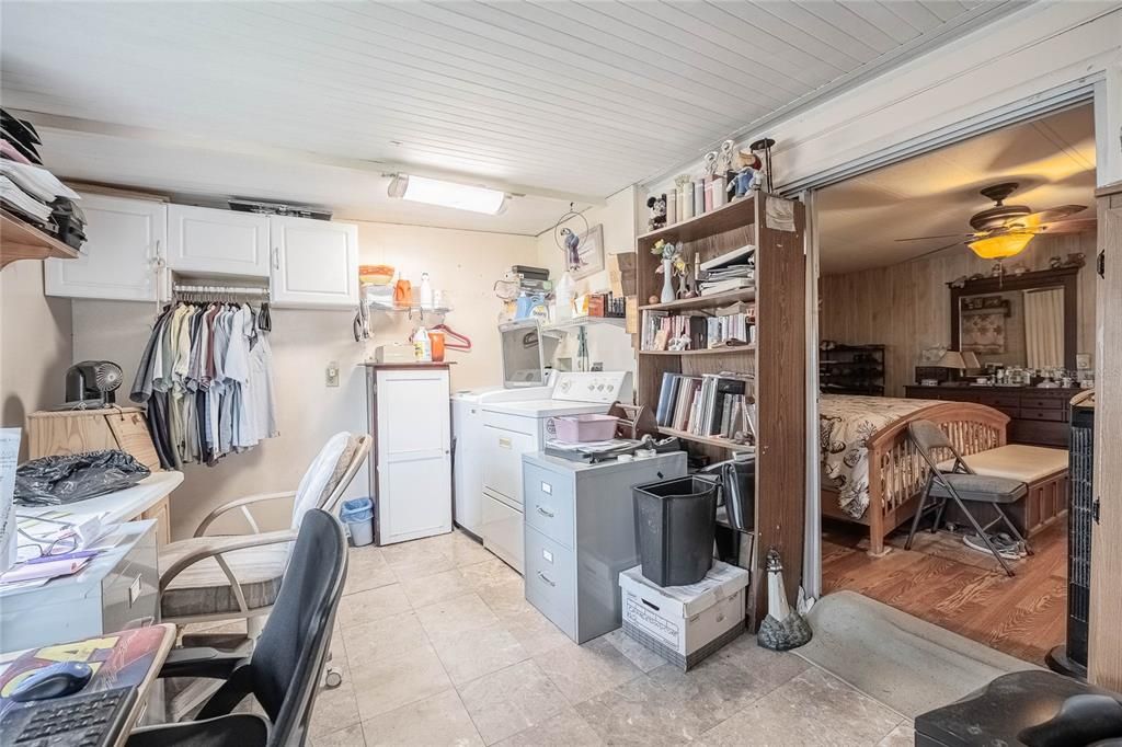 待售: $144,000 (2 贝兹, 2 浴室, 1066 平方英尺)