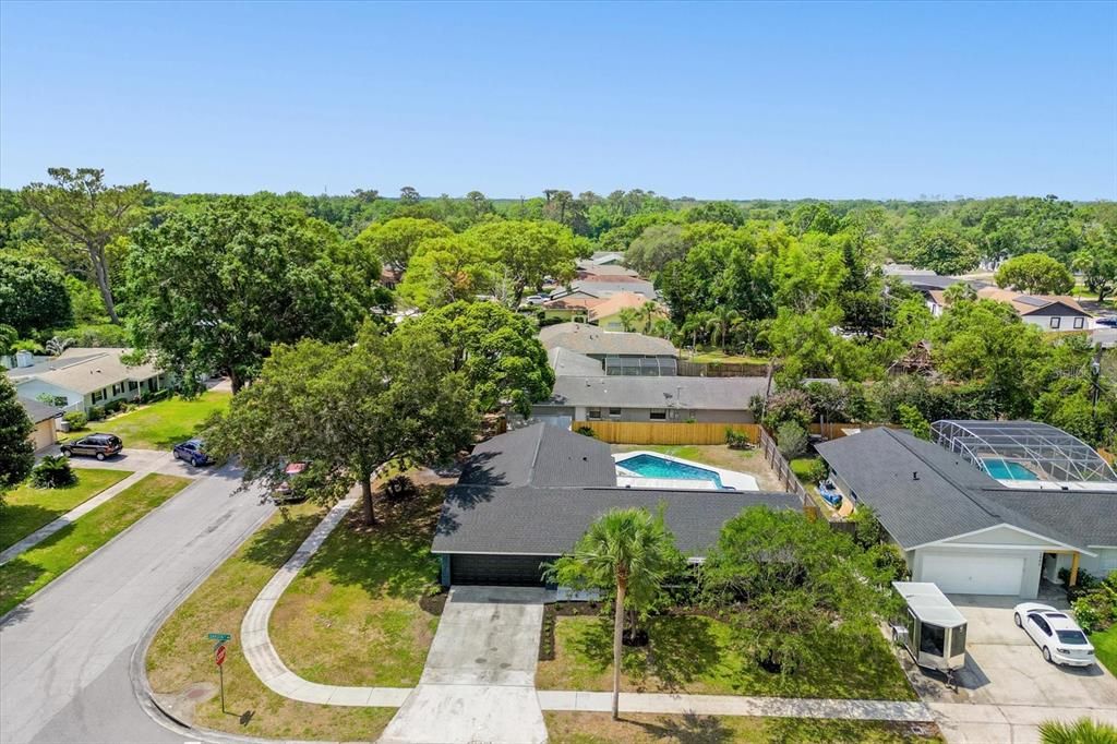 Active With Contract: $589,900 (4 beds, 2 baths, 1814 Square Feet)