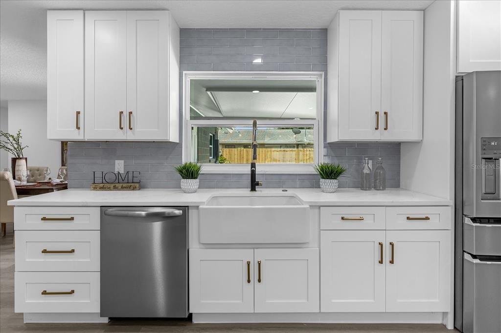 Active With Contract: $589,900 (4 beds, 2 baths, 1814 Square Feet)