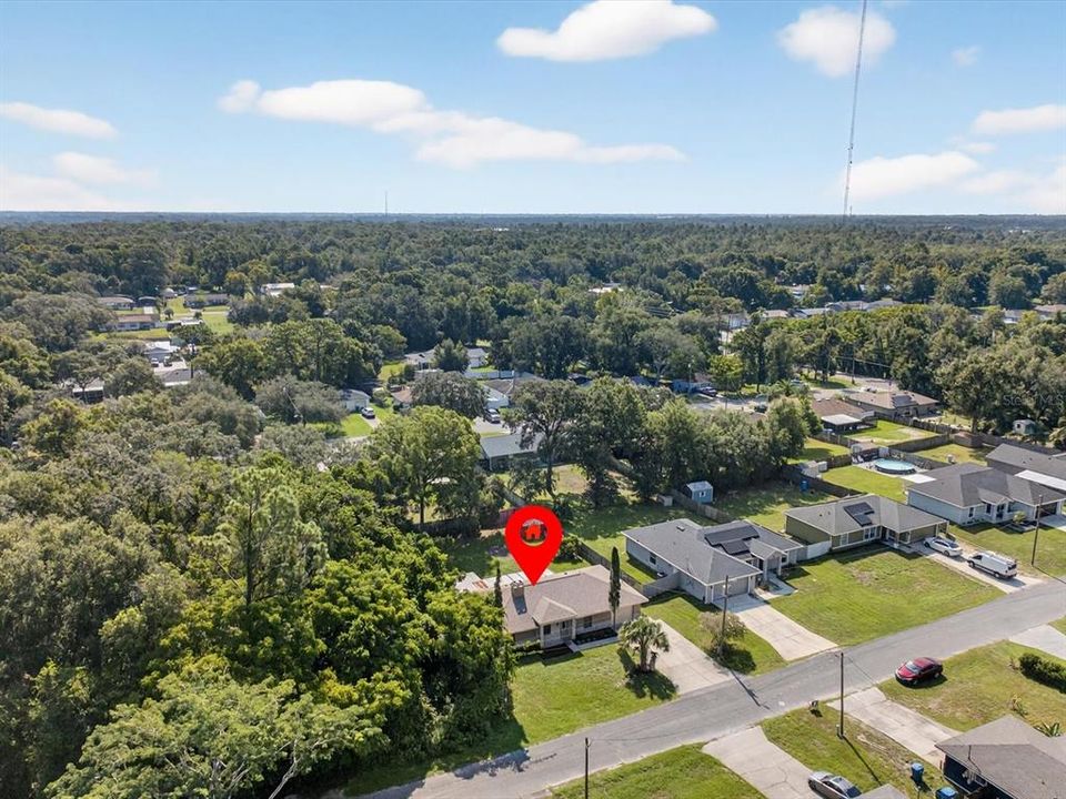 Active With Contract: $279,000 (3 beds, 2 baths, 1189 Square Feet)