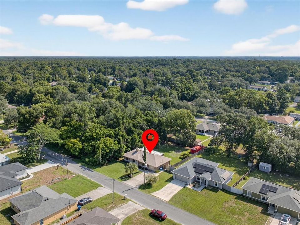 Active With Contract: $279,000 (3 beds, 2 baths, 1189 Square Feet)