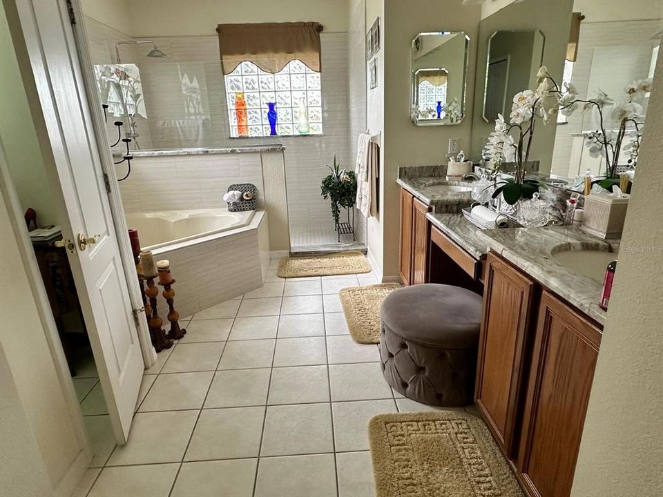 На продажу: $719,000 (4 спален, 3 ванн, 2799 Квадратных фут)