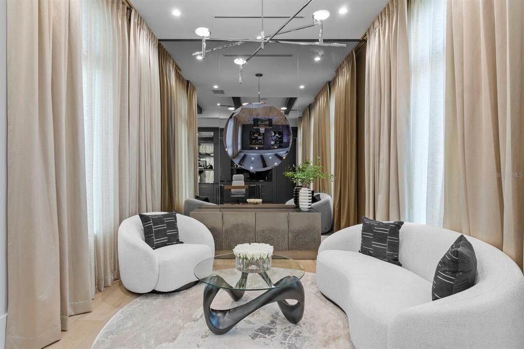 En Venta: $8,950,000 (4 camas, 5 baños, 6566 Pies cuadrados)