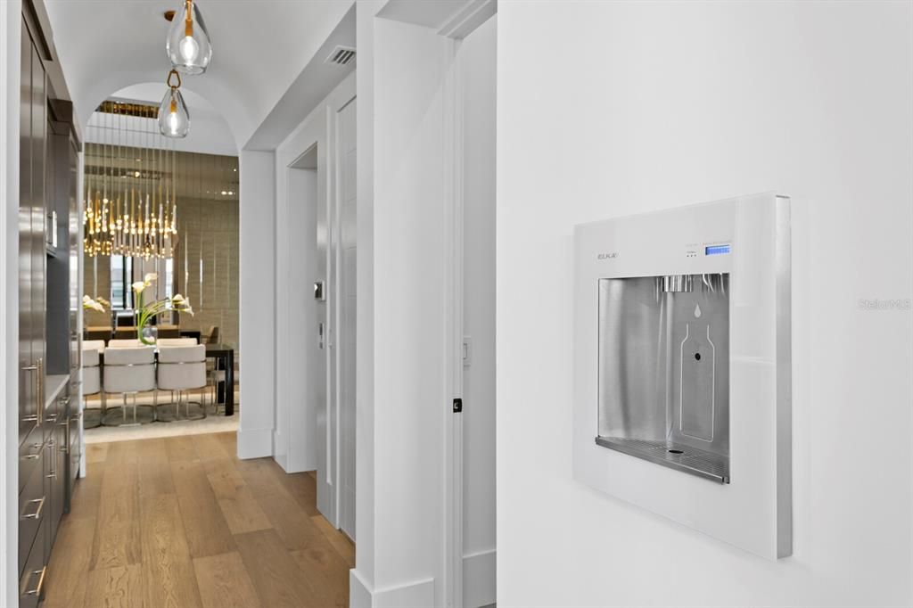 En Venta: $8,950,000 (4 camas, 5 baños, 6566 Pies cuadrados)