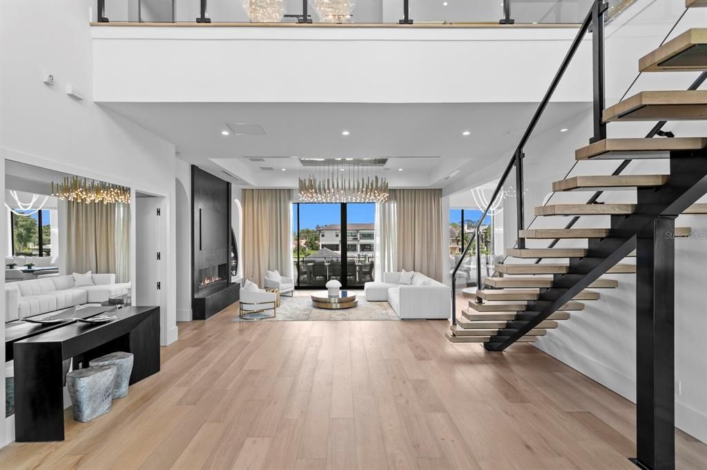 En Venta: $8,950,000 (4 camas, 5 baños, 6566 Pies cuadrados)