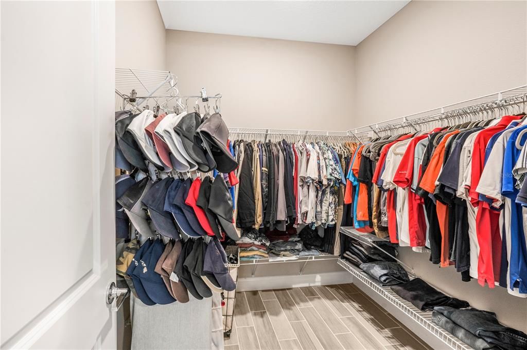 En Venta: $499,999 (4 camas, 2 baños, 1866 Pies cuadrados)