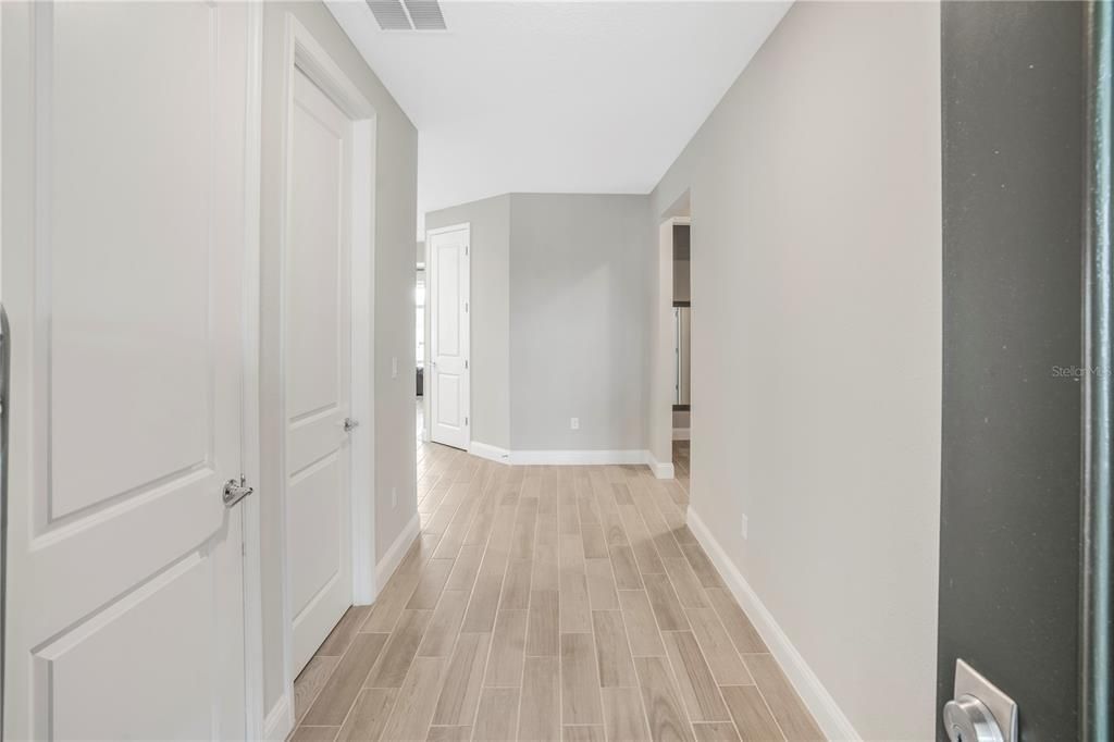 En Venta: $499,999 (4 camas, 2 baños, 1866 Pies cuadrados)