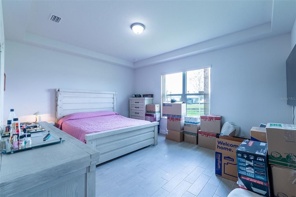 For Sale: $624,900 (4 beds, 3 baths, 2352 Square Feet)