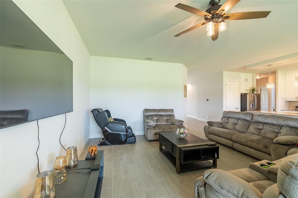 For Sale: $624,900 (4 beds, 3 baths, 2352 Square Feet)