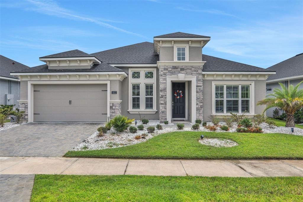 En Venta: $749,000 (4 camas, 3 baños, 2560 Pies cuadrados)