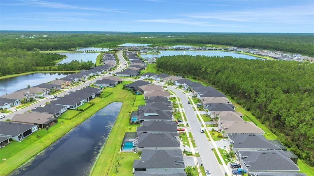 En Venta: $749,000 (4 camas, 3 baños, 2560 Pies cuadrados)