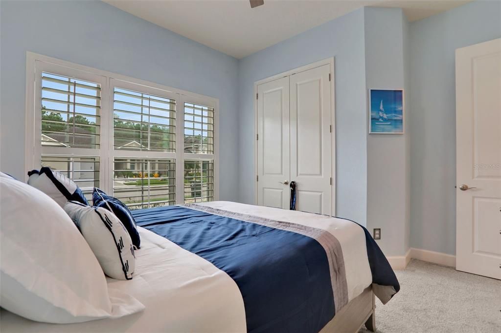 En Venta: $749,000 (4 camas, 3 baños, 2560 Pies cuadrados)