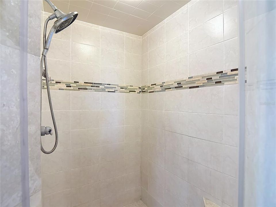 En Venta: $660,000 (3 camas, 2 baños, 2948 Pies cuadrados)