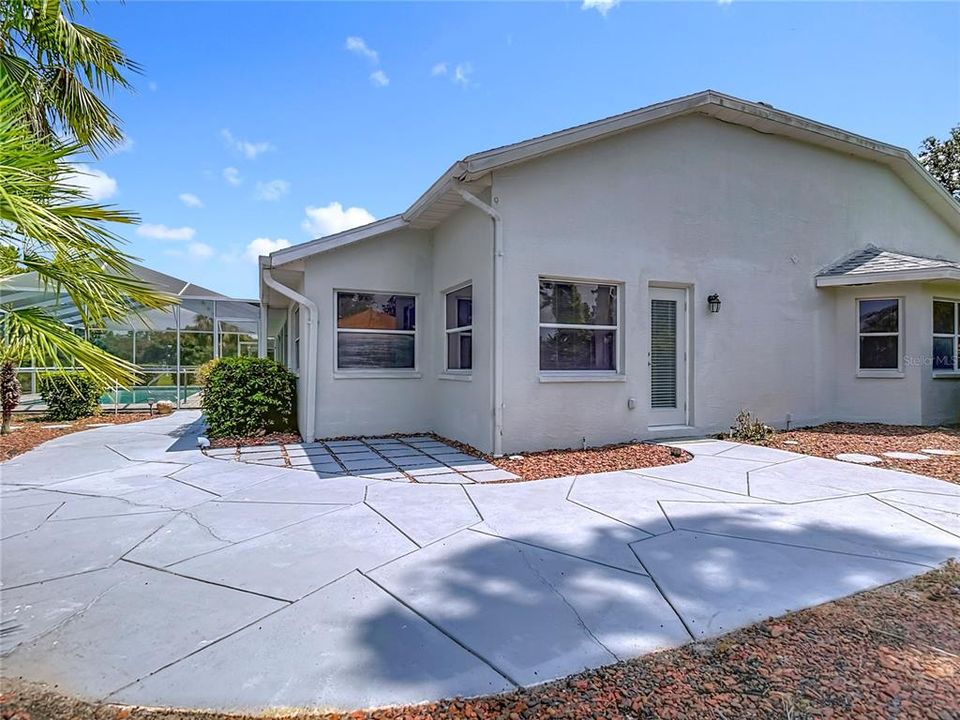 En Venta: $660,000 (3 camas, 2 baños, 2948 Pies cuadrados)