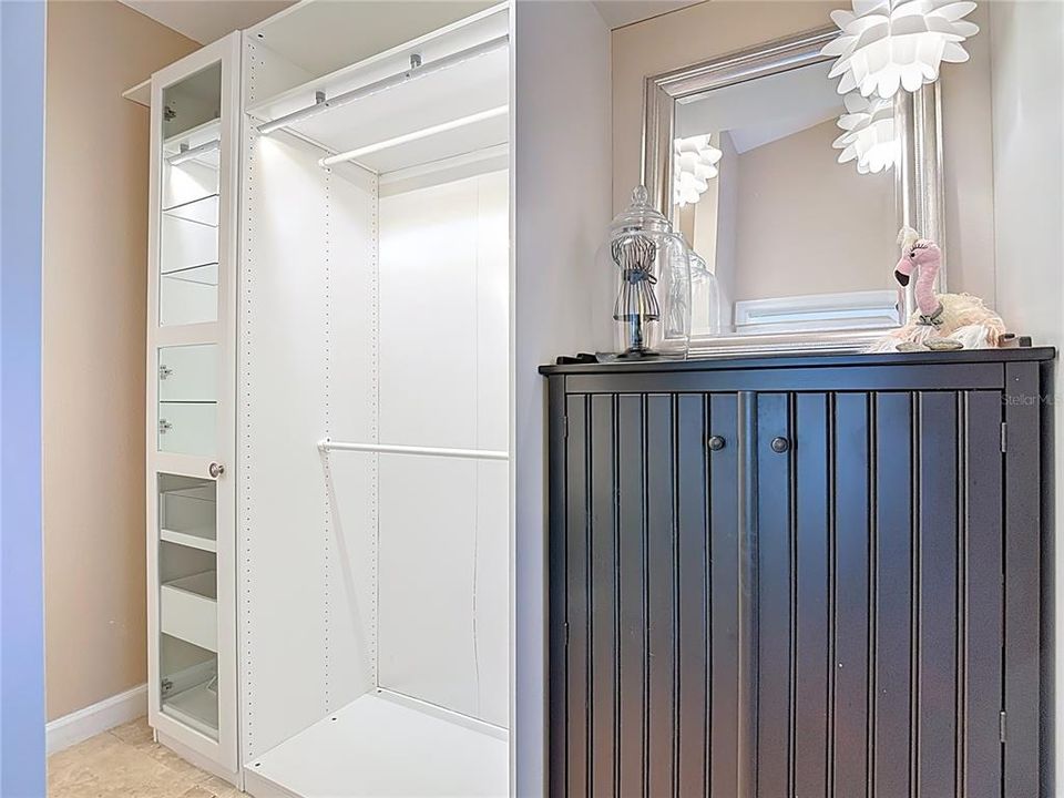 En Venta: $660,000 (3 camas, 2 baños, 2948 Pies cuadrados)