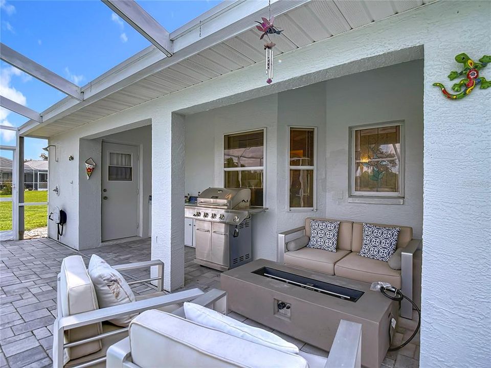 En Venta: $660,000 (3 camas, 2 baños, 2948 Pies cuadrados)