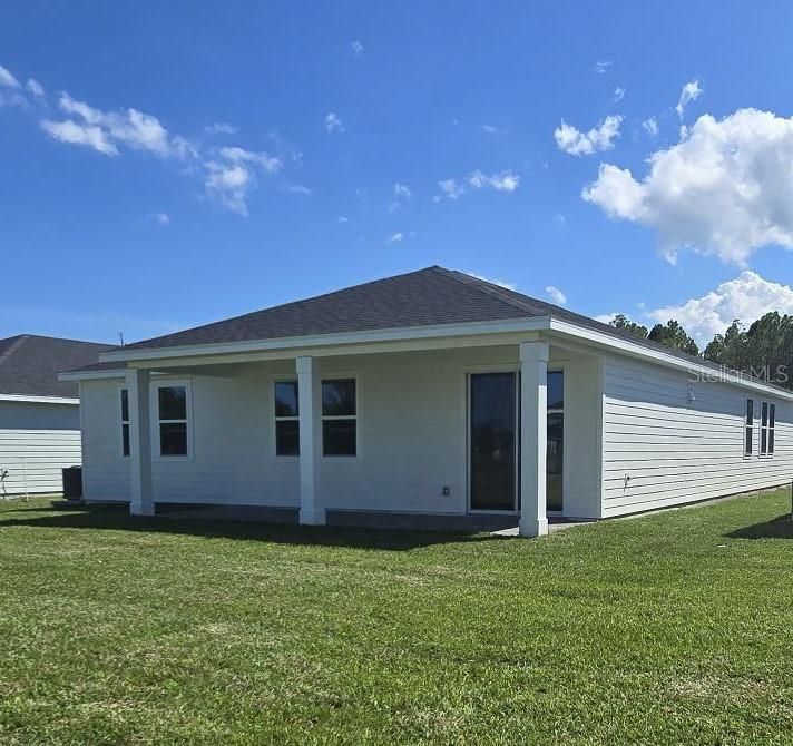 Под контрактом: $384,990 (4 спален, 3 ванн, 2192 Квадратных фут)