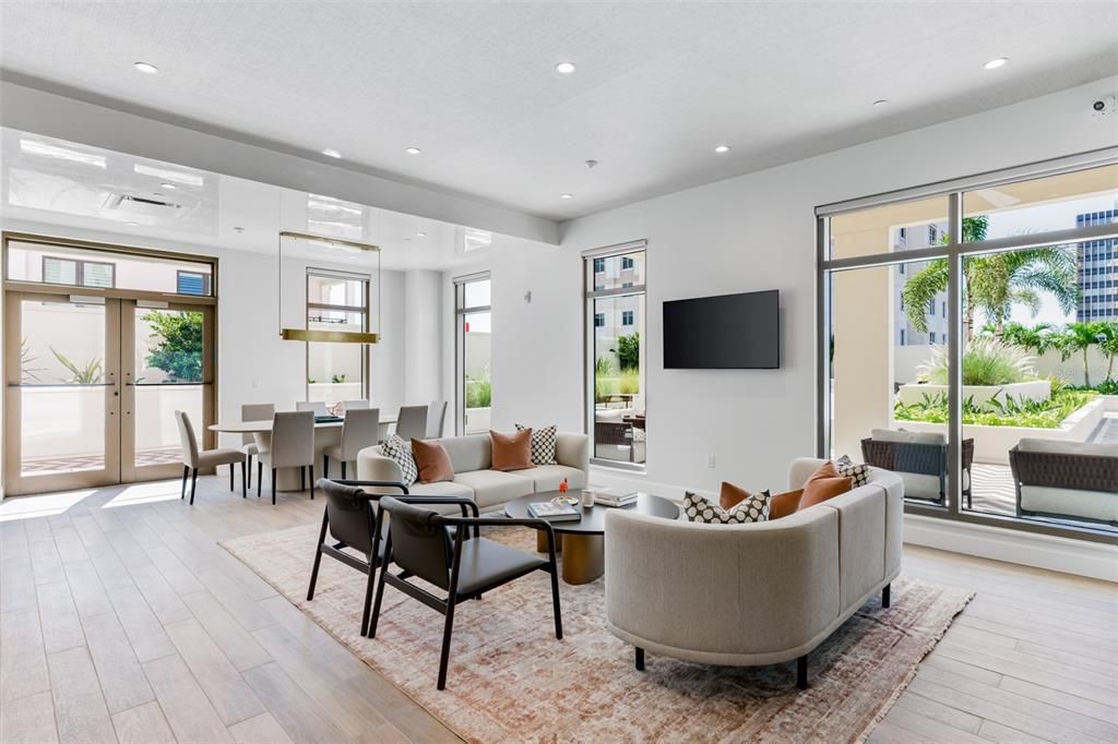 待售: $2,287,000 (3 贝兹, 3 浴室, 2156 平方英尺)