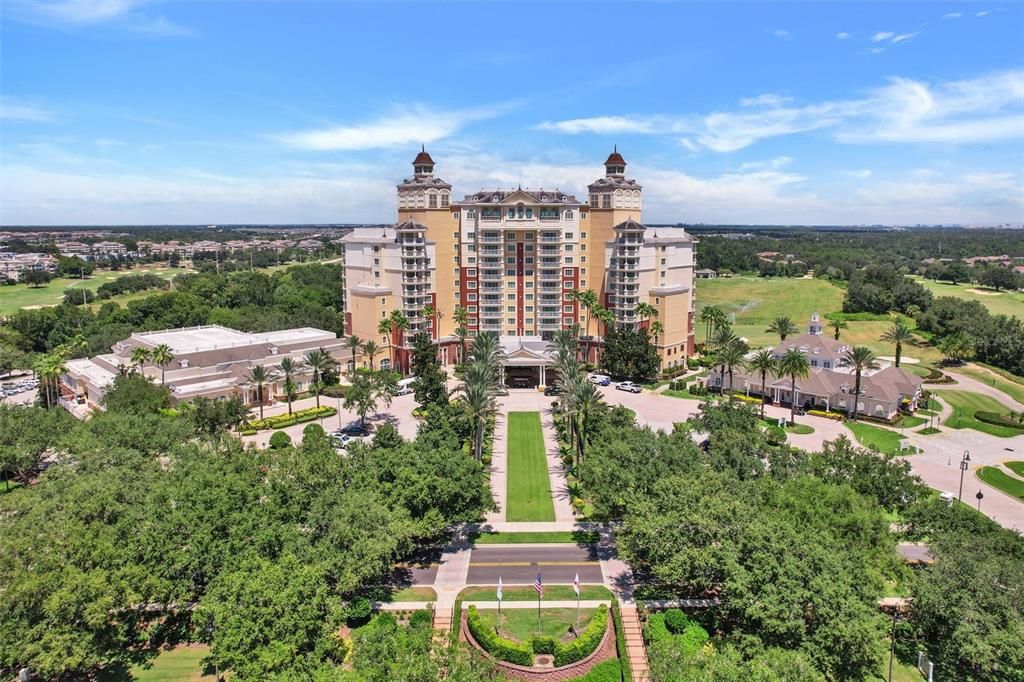 For Sale: $2,190,000 (6 beds, 6 baths, 4704 Square Feet)