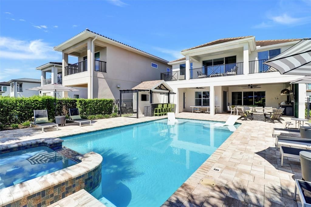 For Sale: $2,190,000 (6 beds, 6 baths, 4704 Square Feet)