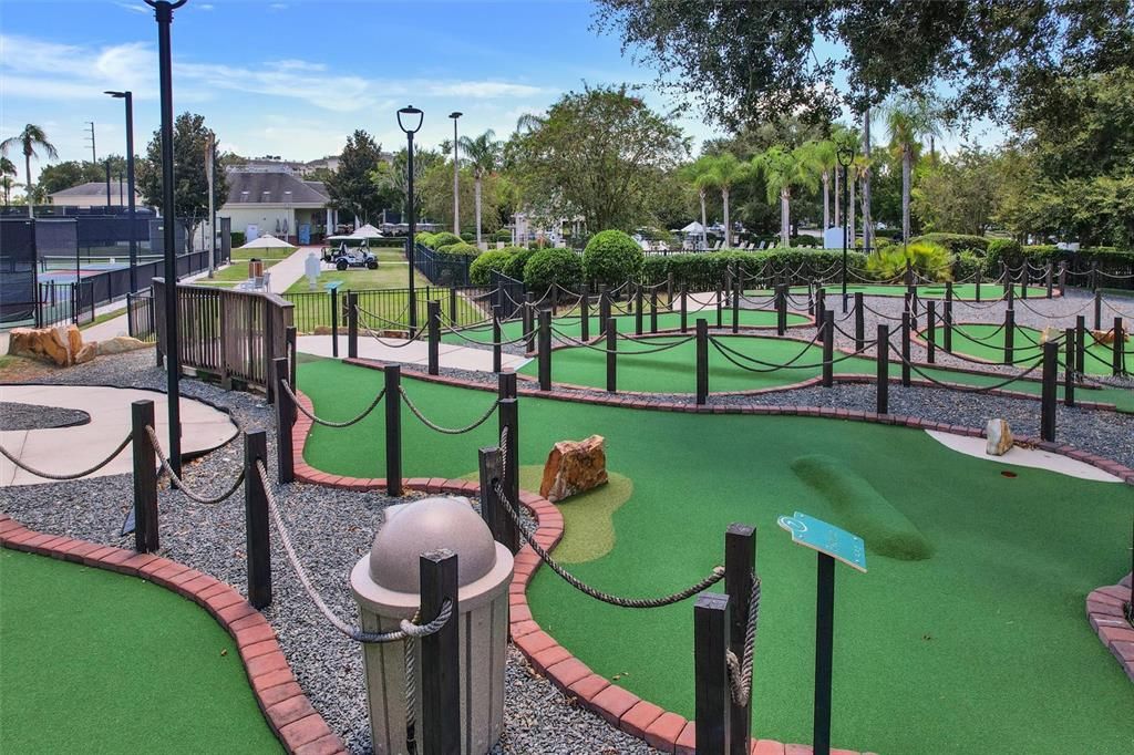 For Sale: $2,190,000 (6 beds, 6 baths, 4704 Square Feet)