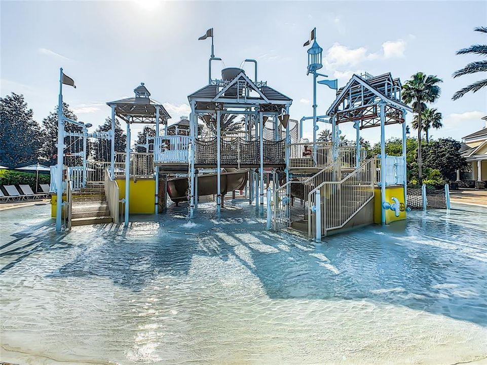 For Sale: $2,190,000 (6 beds, 6 baths, 4704 Square Feet)