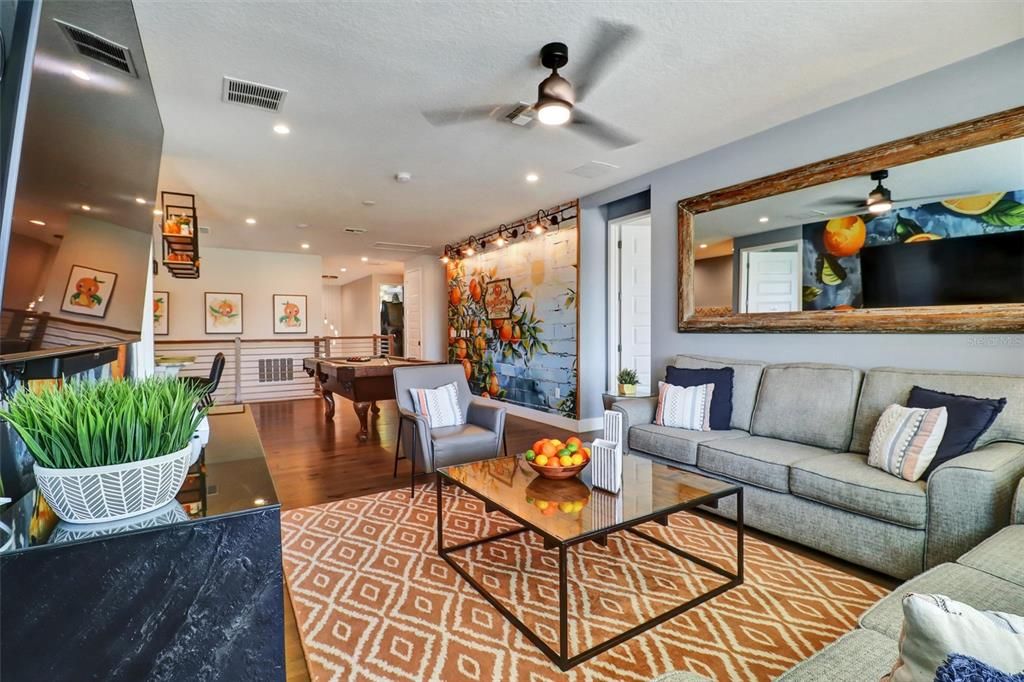 For Sale: $2,190,000 (6 beds, 6 baths, 4704 Square Feet)