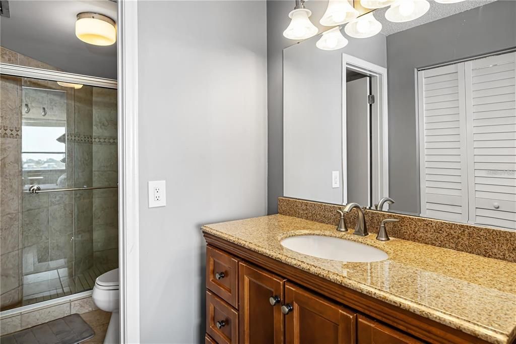 Active With Contract: $515,000 (2 beds, 2 baths, 1054 Square Feet)