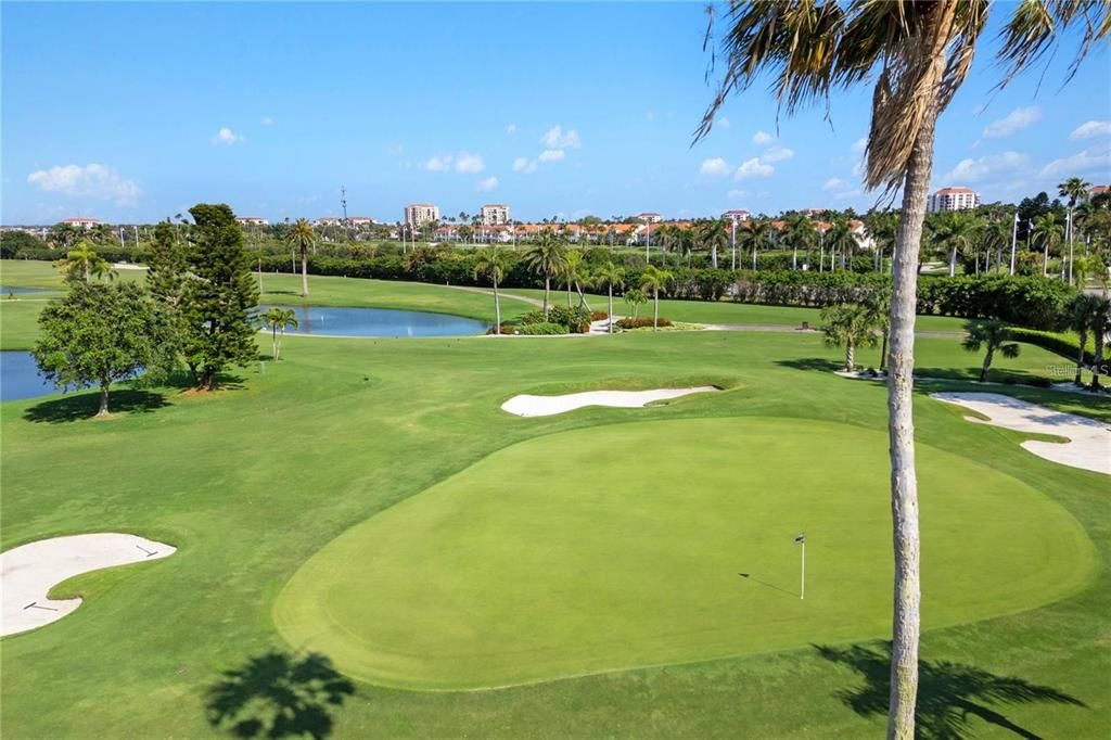 Active With Contract: $515,000 (2 beds, 2 baths, 1054 Square Feet)