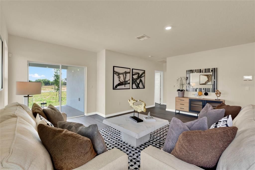 Active With Contract: $385,990 (5 beds, 3 baths, 2077 Square Feet)