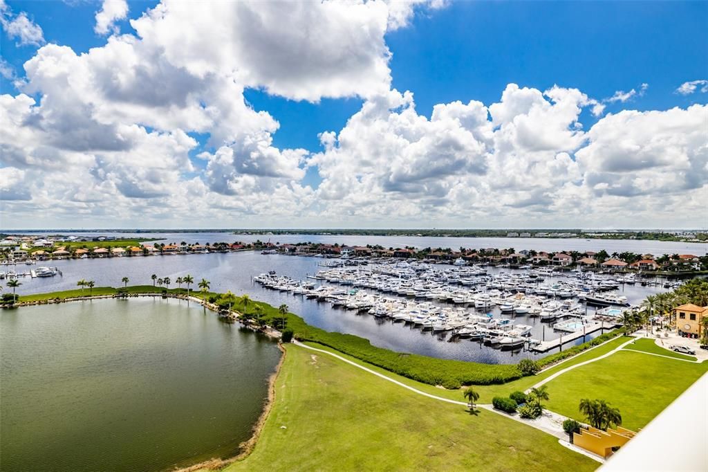 Active With Contract: $495,000 (2 beds, 2 baths, 1978 Square Feet)