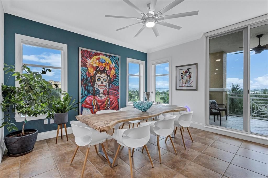 Active With Contract: $495,000 (2 beds, 2 baths, 1978 Square Feet)