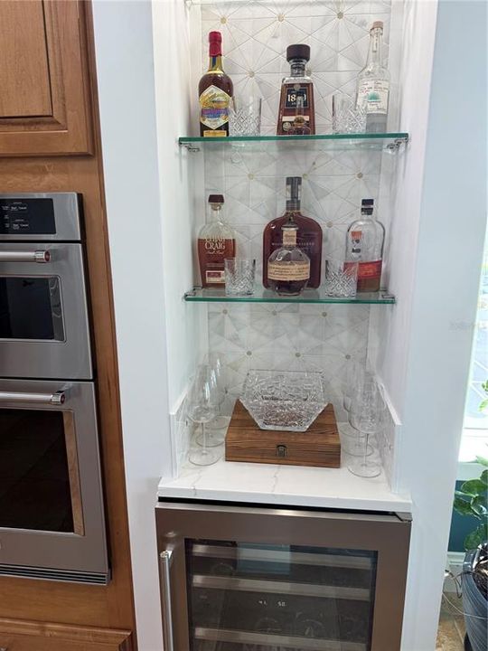 Active With Contract: $495,000 (2 beds, 2 baths, 1978 Square Feet)