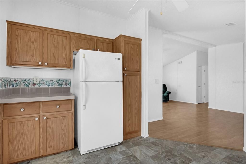 待售: $125,000 (2 贝兹, 1 浴室, 1000 平方英尺)