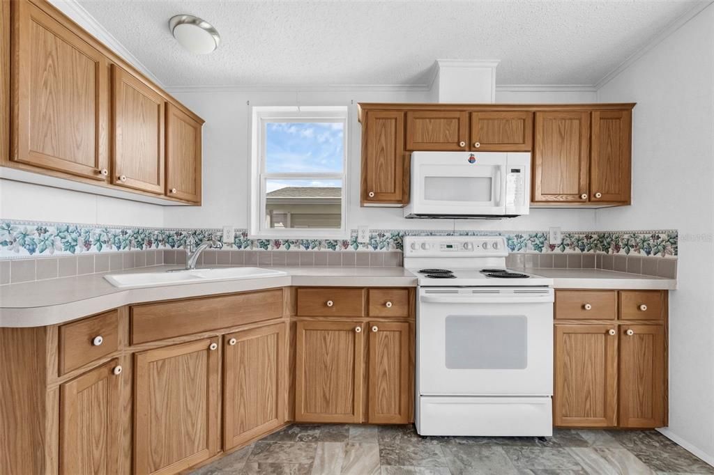 待售: $125,000 (2 贝兹, 1 浴室, 1000 平方英尺)