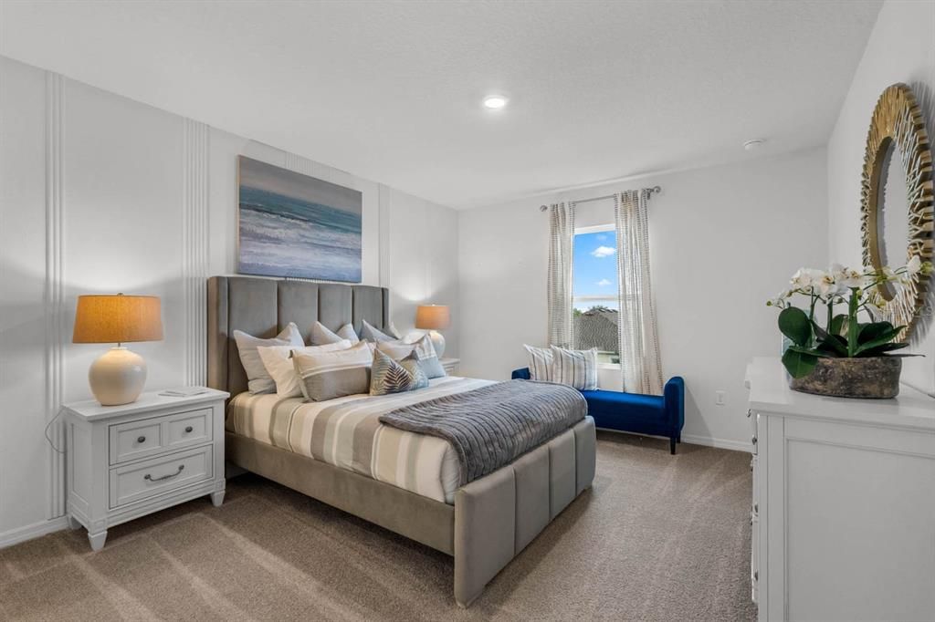 Active With Contract: $300,490 (3 beds, 2 baths, 1758 Square Feet)