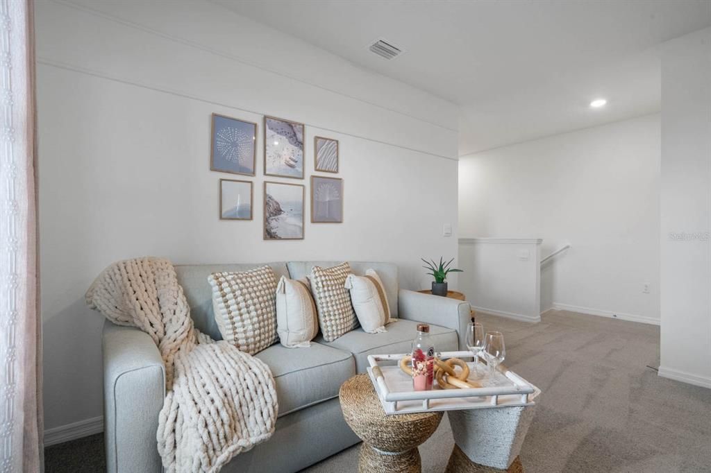 Active With Contract: $300,490 (3 beds, 2 baths, 1758 Square Feet)