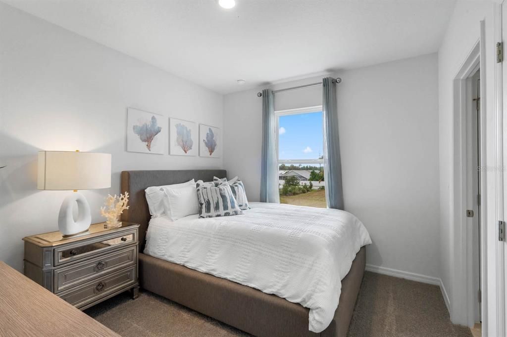 Active With Contract: $300,490 (3 beds, 2 baths, 1758 Square Feet)