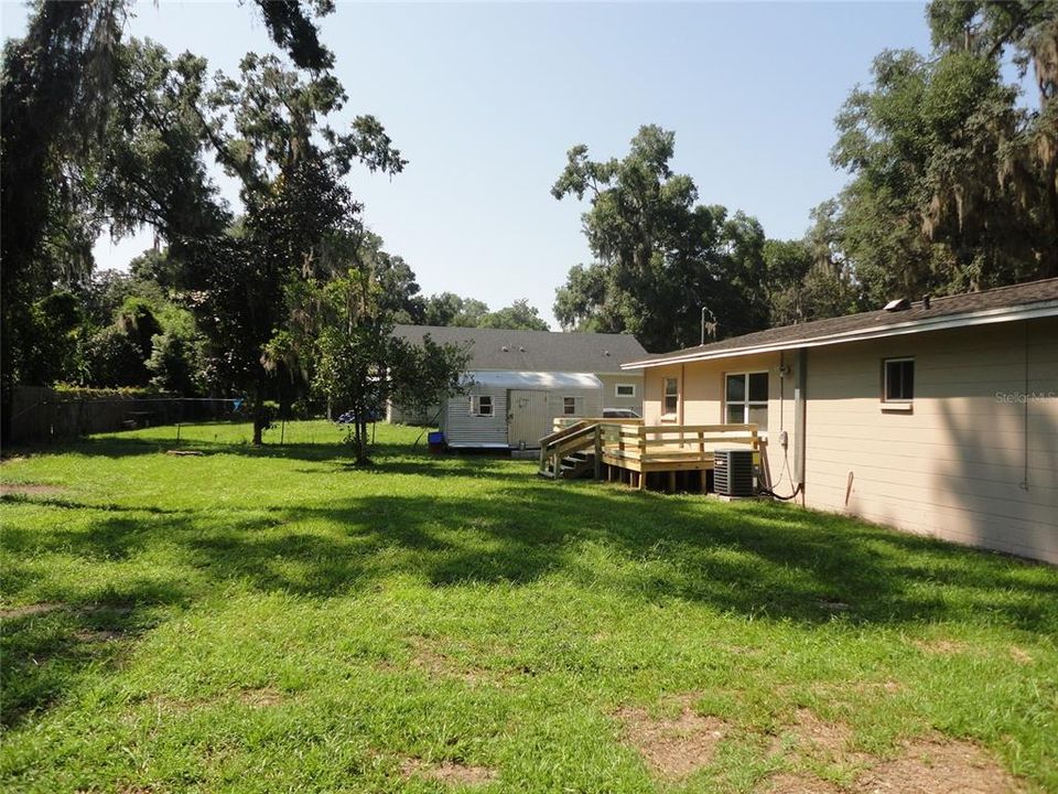 For Rent: $1,600 (4 beds, 2 baths, 1248 Square Feet)