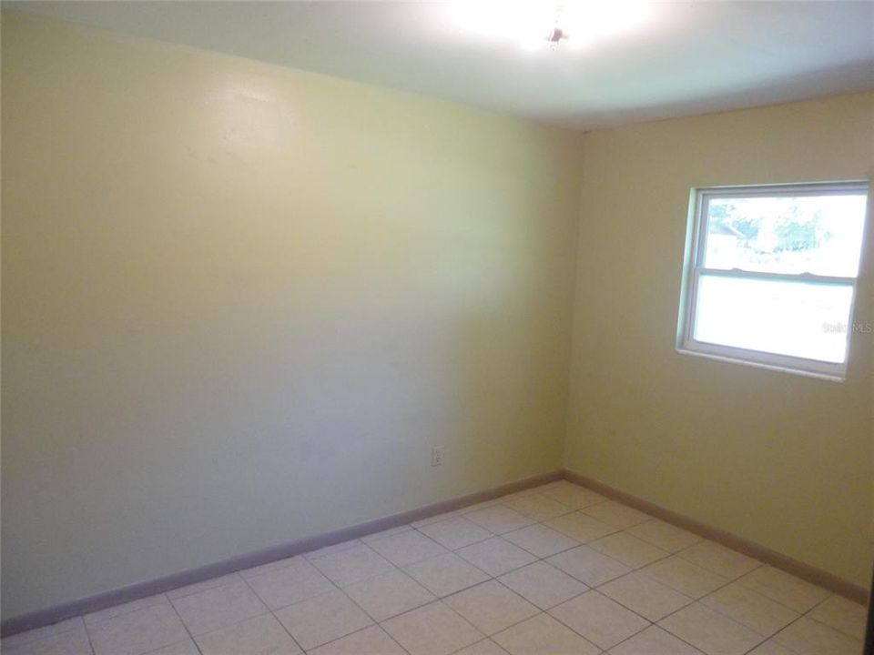 For Rent: $1,600 (4 beds, 2 baths, 1248 Square Feet)