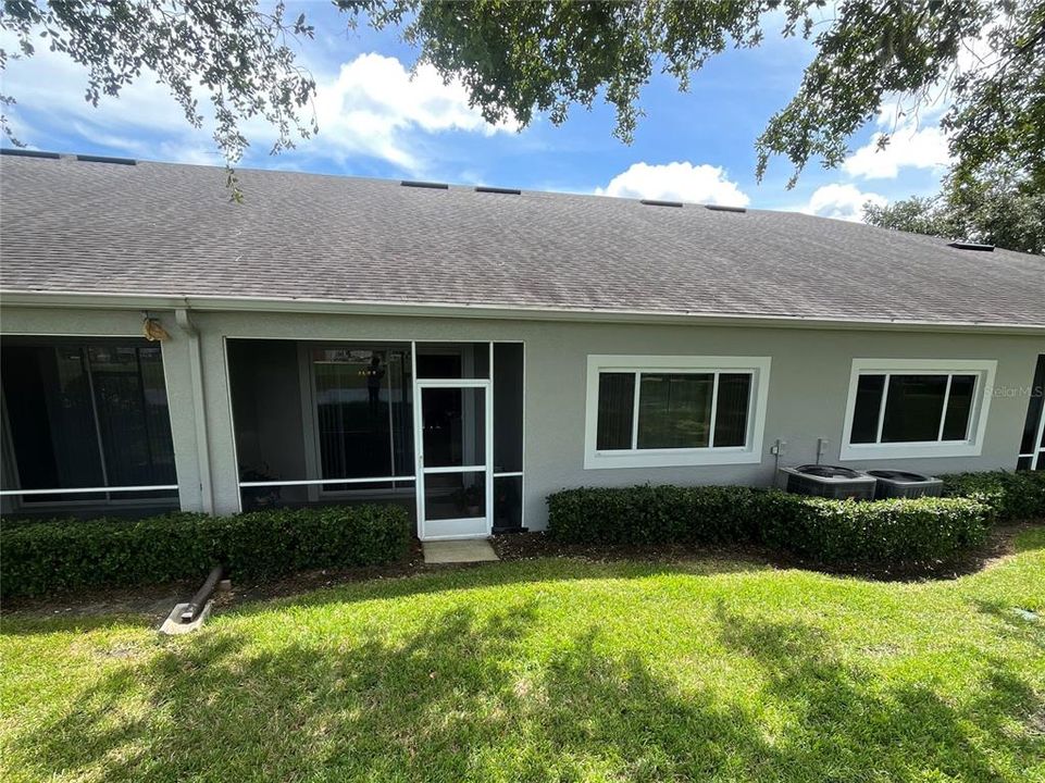 For Sale: $215,000 (2 beds, 2 baths, 1419 Square Feet)