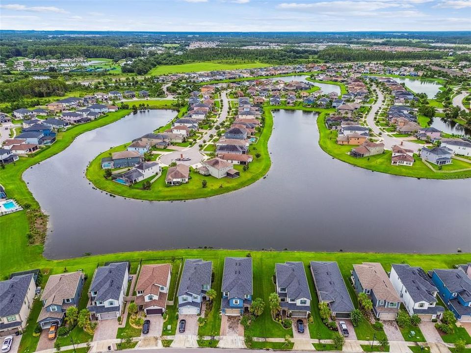 For Sale: $750,000 (4 beds, 3 baths, 3252 Square Feet)