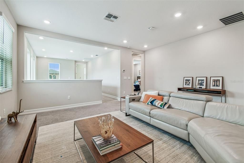 For Sale: $750,000 (4 beds, 3 baths, 3252 Square Feet)