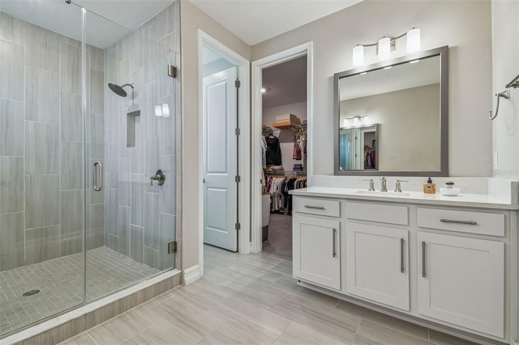 For Sale: $750,000 (4 beds, 3 baths, 3252 Square Feet)