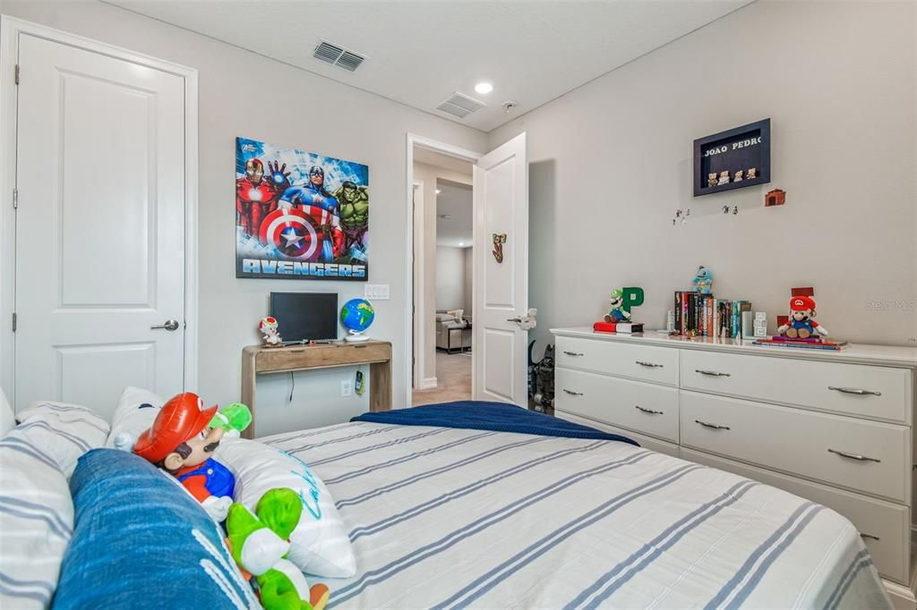 For Sale: $750,000 (4 beds, 3 baths, 3252 Square Feet)