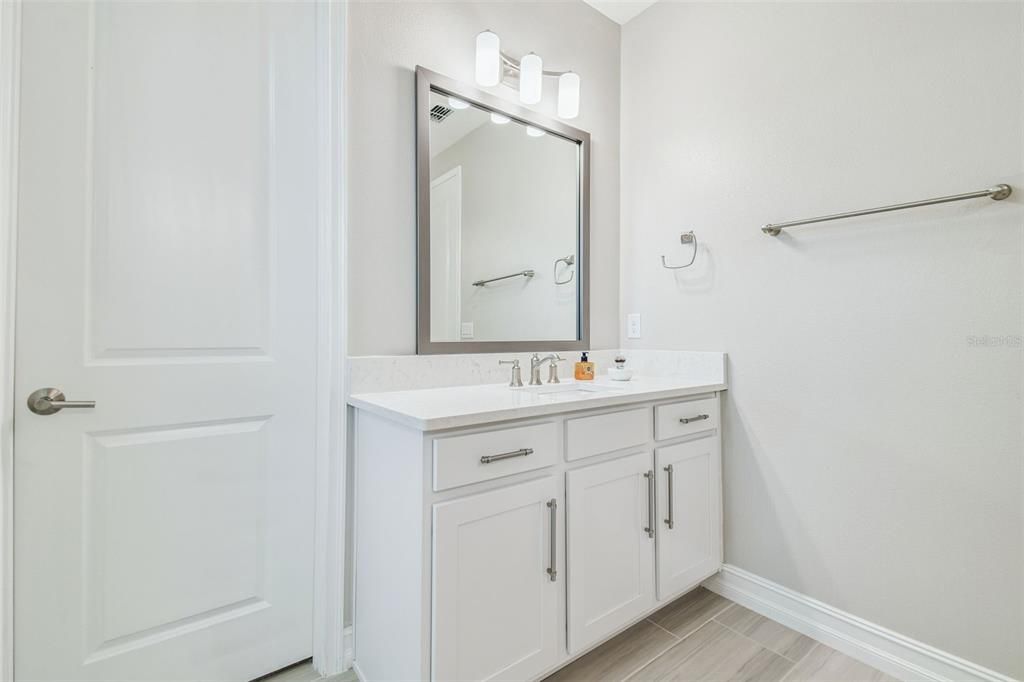 For Sale: $750,000 (4 beds, 3 baths, 3252 Square Feet)