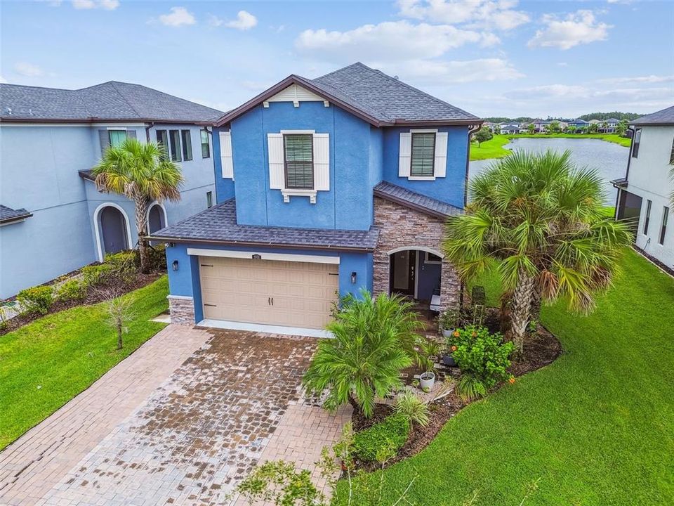 For Sale: $750,000 (4 beds, 3 baths, 3252 Square Feet)